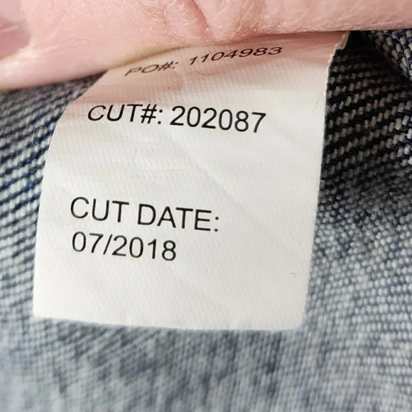 Torrid Denim Vest Button Front Flap Chest Pockets Stretch Medium  Blue Size 3 - Picture 13 of 13